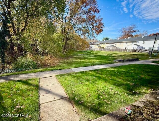 Building Photo - 31 Kingsley Way