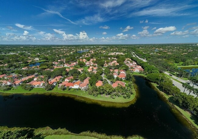 Building Photo - 1462 Springside Dr