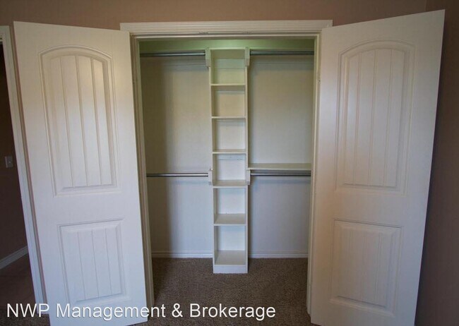 Building Photo - 3 br, 2 bath House - 4053 Stonebridge Drive