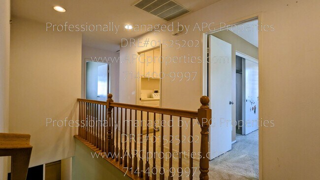 Building Photo - 2439 N Cameo Ct