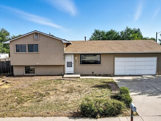 Primary Photo - 6735 Goldfield Dr