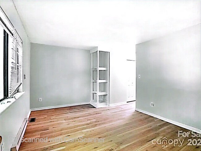 Primary Photo - 11231 E W.T. Harris Blvd