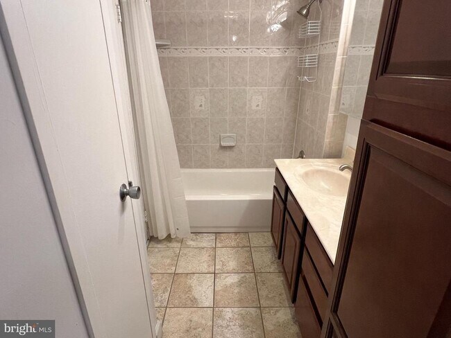 Building Photo - 11801 Rockville Pike