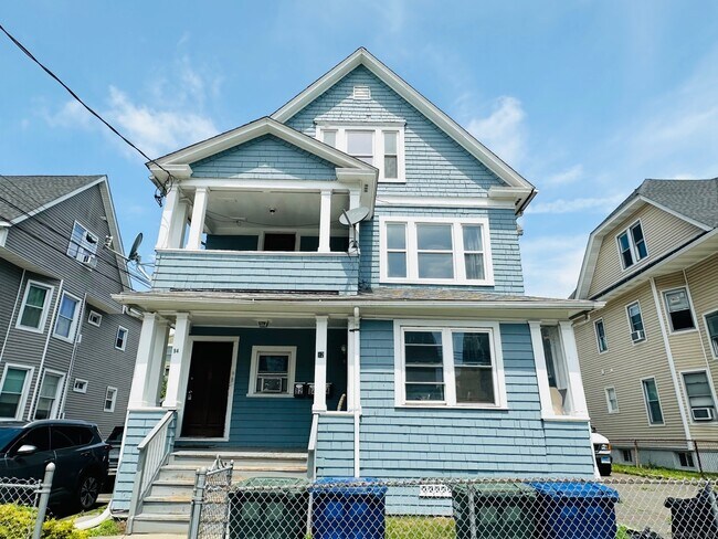 Building Photo - 82 Merchant St