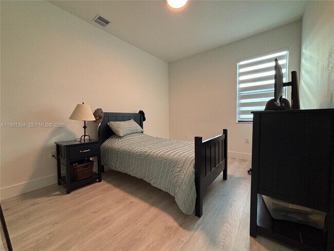 Building Photo - 4493 NW 81st Ave