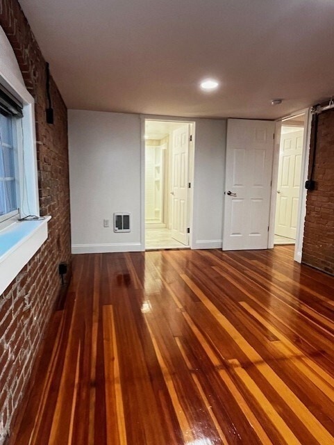 Building Photo - 6 A School St