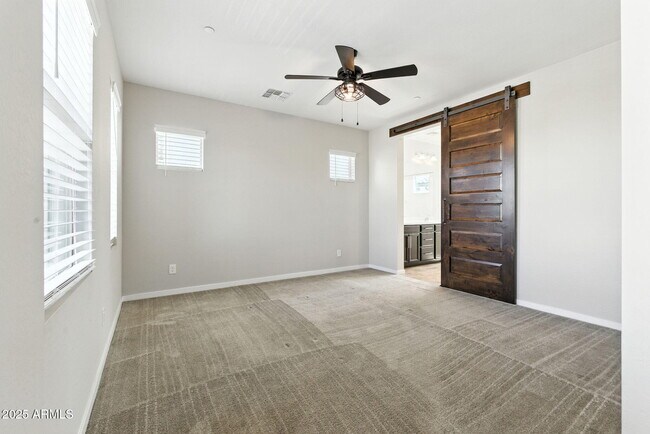 Building Photo - 1935 S Follett Way