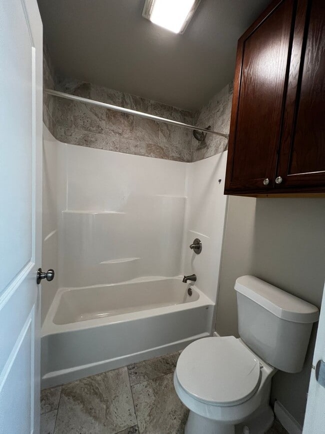 Building Photo - Riverside Bungalow