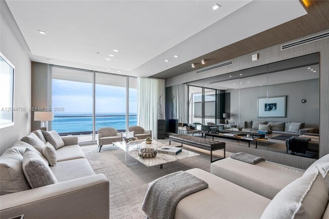 Building Photo - 9349 Collins Ave