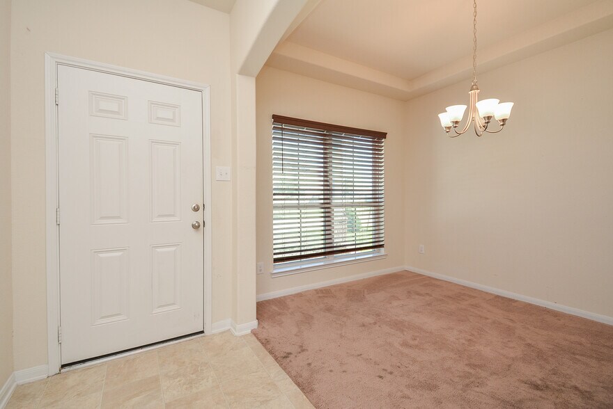 Building Photo - 2380 Elm Crossing Trail