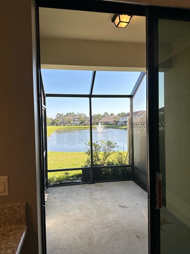 Building Photo - 9119 Carolina Wren Dr
