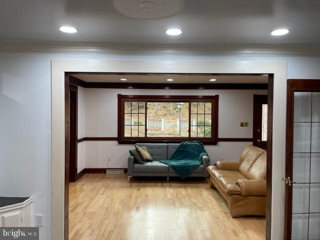 Building Photo - 159 Olde Concord Rd