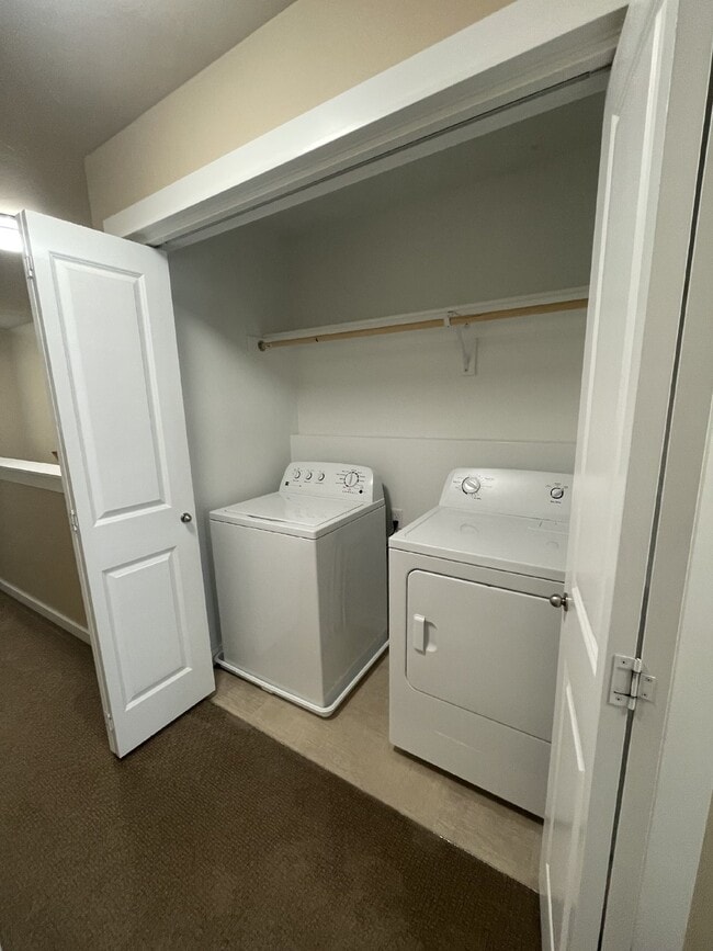 Building Photo - 4022 Sunstone St