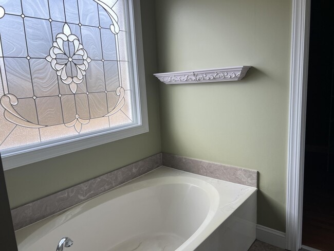 Building Photo - 101 Bellechasse Way