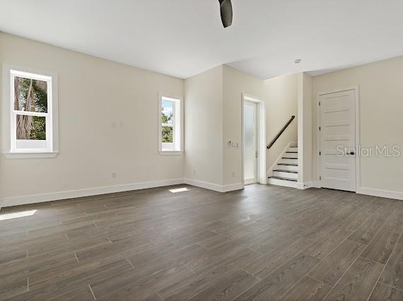 Building Photo - 1348 San Christopher Dr