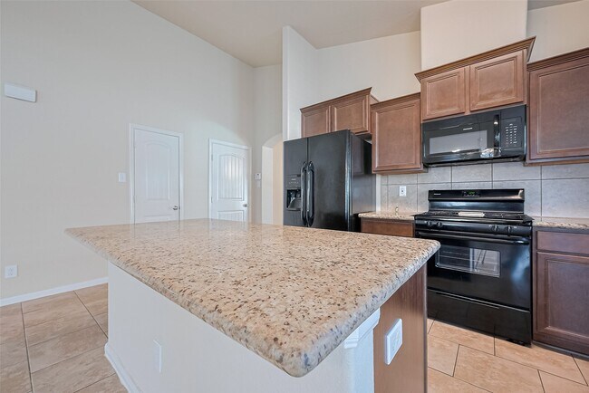 Building Photo - 5506 Casa Martin Dr