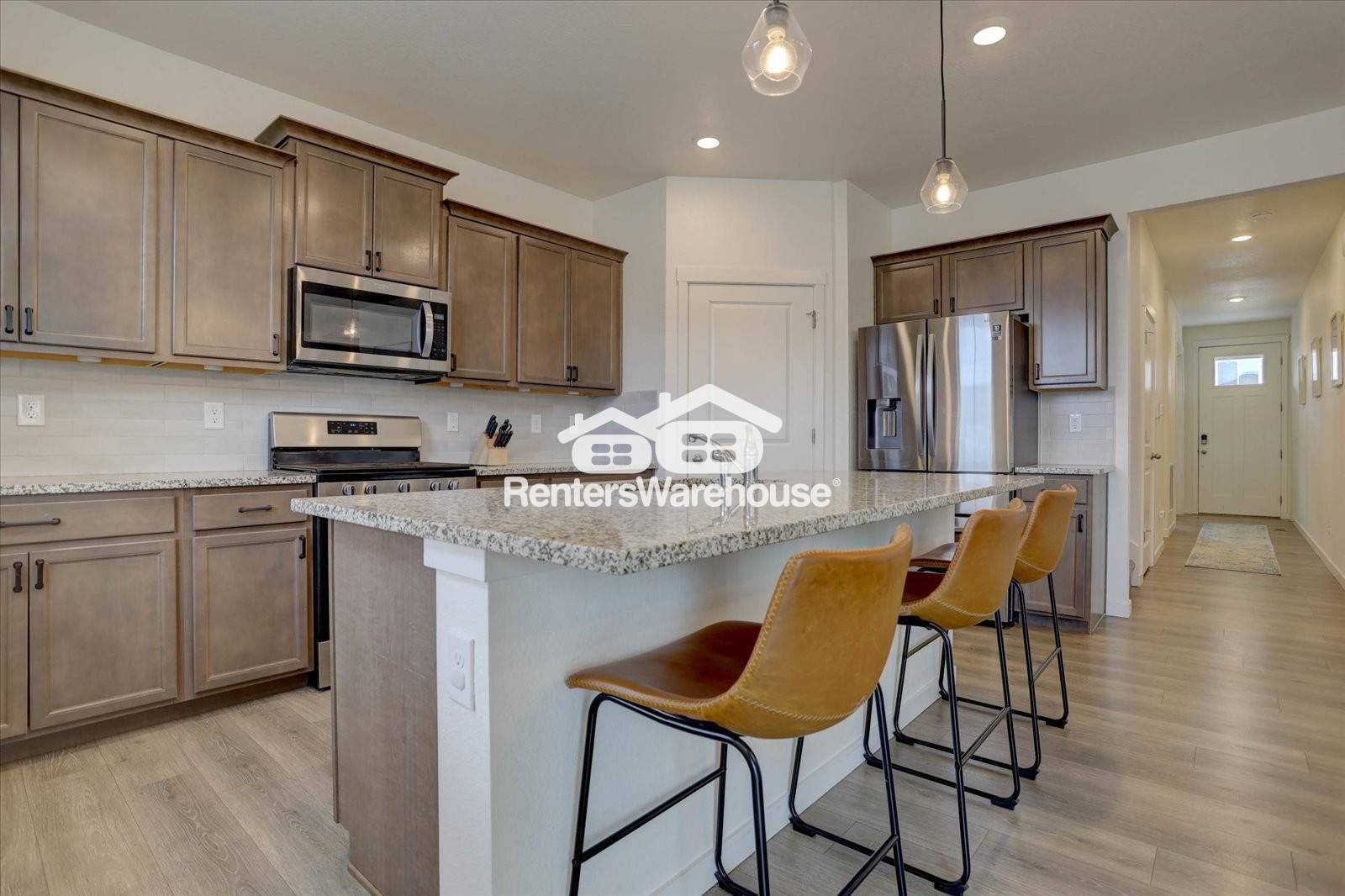 Building Photo - 2042 Rosette Ln