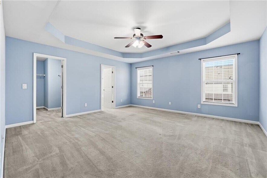 Building Photo - 903 Misty View Ct SW