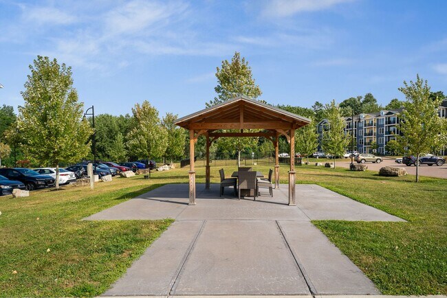 Building Photo - 107 Bayberry Cir