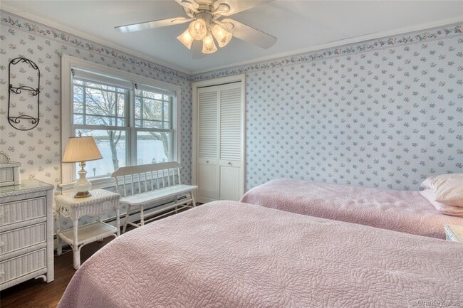 Building Photo - 580 South Ln