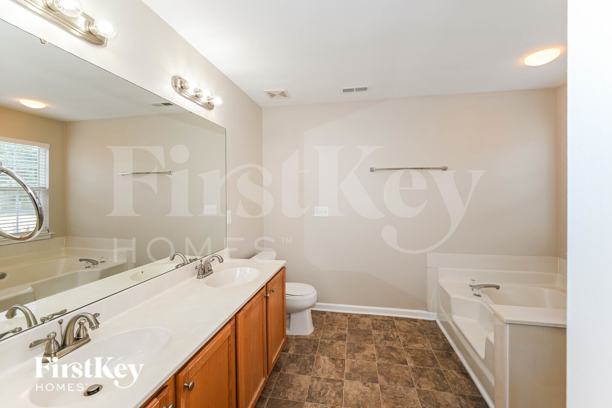 Building Photo - 10912 Harringham Ln