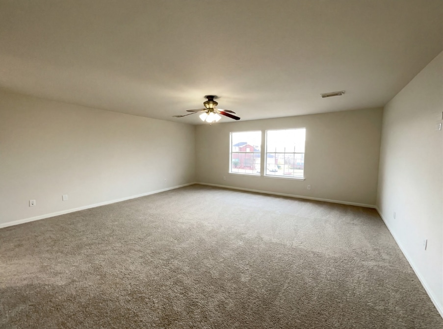 Building Photo - 1910 Tommy Ln