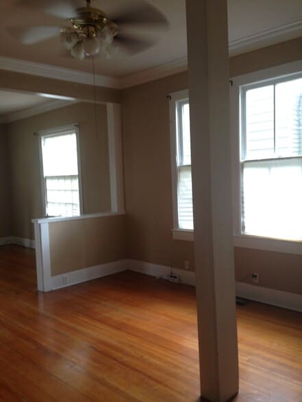 Huge sunny windows everywhere! - 746 Europe St