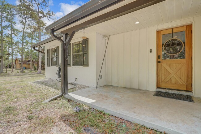 Building Photo - 13624 Farley Rd