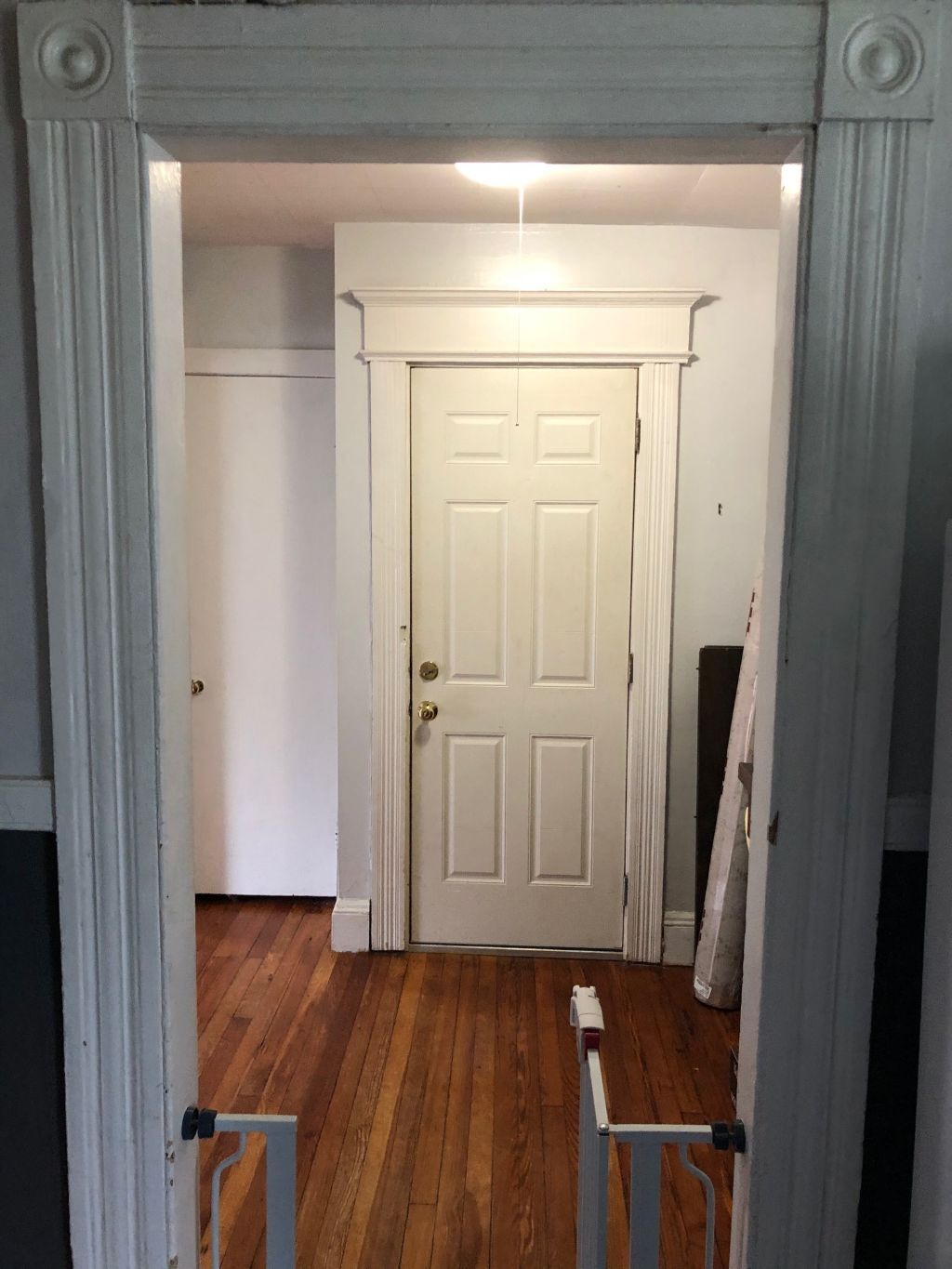 hallway 3 - 43 Nichols Ave