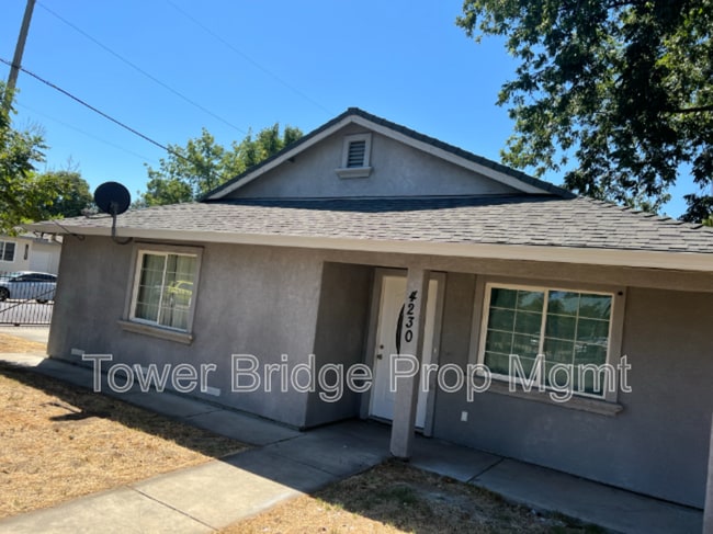 Primary Photo - 4230 44th St