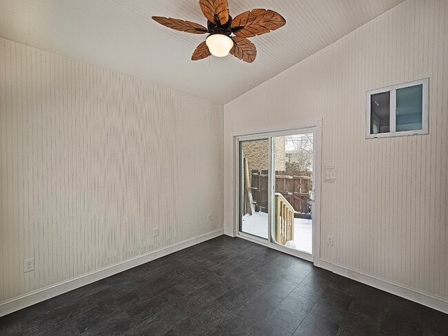 Building Photo - 130 Boroview Ave