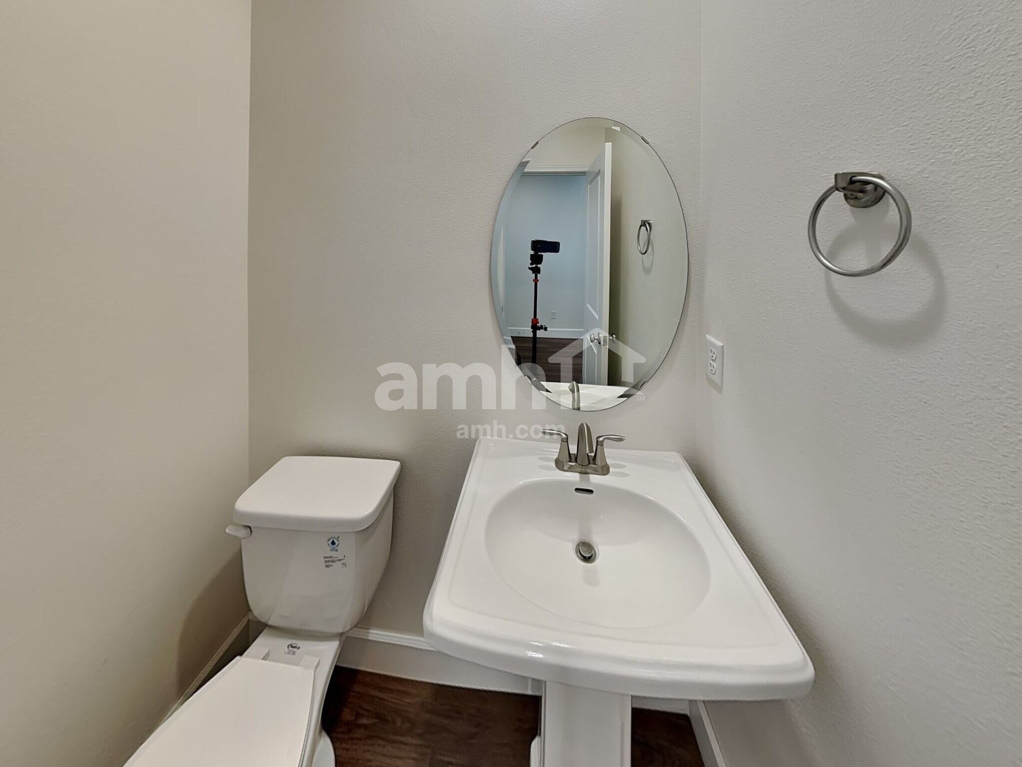 Building Photo - 10601 136th St Ct E