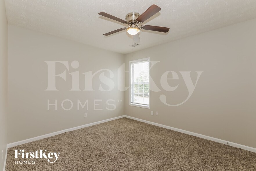 Building Photo - 3360 Wrenwood Ct