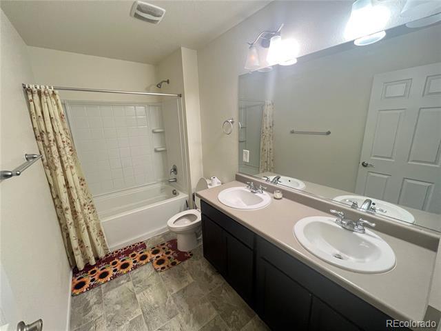 Building Photo - 6040 N Gibralter Ct