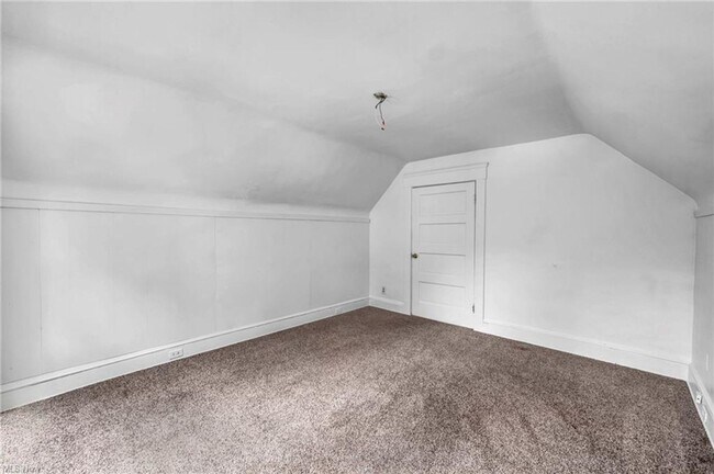 Building Photo - 4302 W 30th St