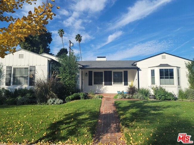 Building Photo - 3101 Cardiff Ave