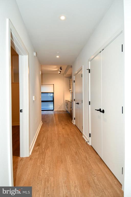 Building Photo - 1625 Eckington Pl NE