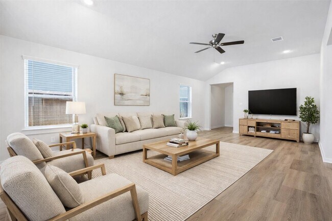 Building Photo - Elsinore Drive, Arcola, TX 77583 - 4 BR 3 BA single-family home