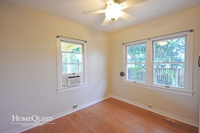 Building Photo - Live in Kailua Town!  Pet Friendly 3/2 with A/C - $4400