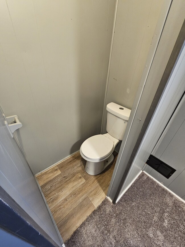 Building Photo - 1014 Indiana Ave.