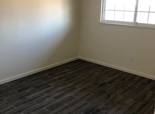 Building Photo - Duplex for Rent