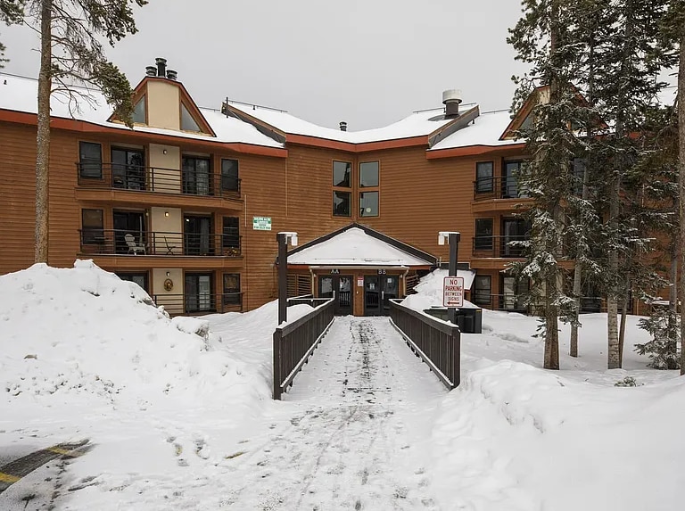 Building Photo - 89100 Ryan Gulch Rd