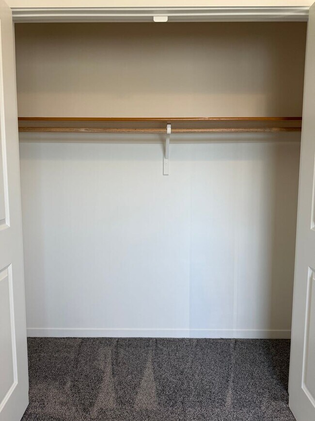 Building Photo - Brand New 3bed/3bath ranch townhome