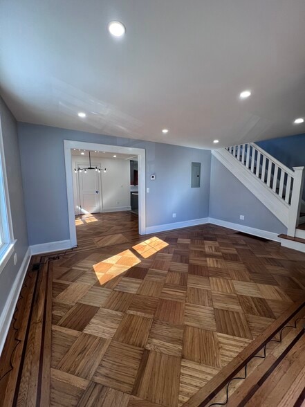 Building Photo - 45 Cathedral Ave