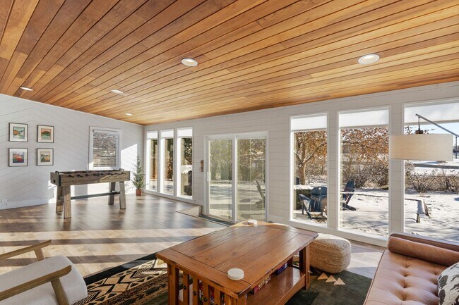 Building Photo - 4 Bedroom Home in SW Loveland