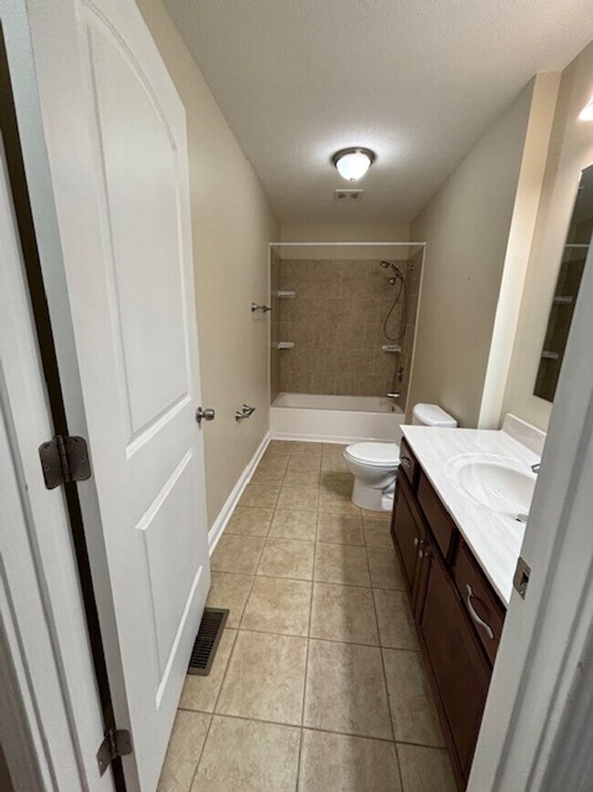 Building Photo - 2588 Hutcherson Ln