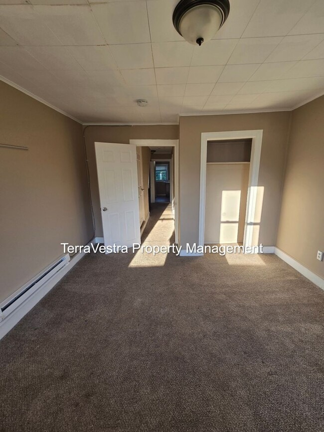 Building Photo - Single Family in Millville!