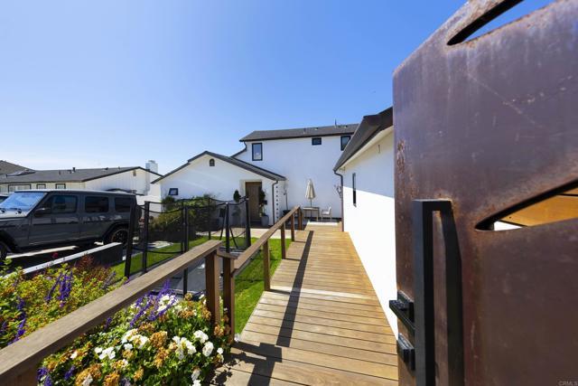 Building Photo - 1472 Neptune Ave