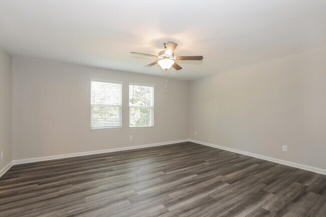 Building Photo - 4129 Kendrick Cir