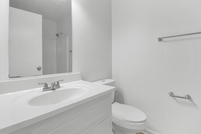 Building Photo - 512 Pointer Ln